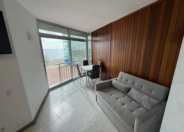 Nuria * Castell-Platja d'Aro